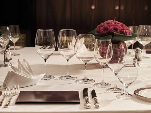 Crystal Cruises, Crystal Symphony, The Vintage Room 1.jpg